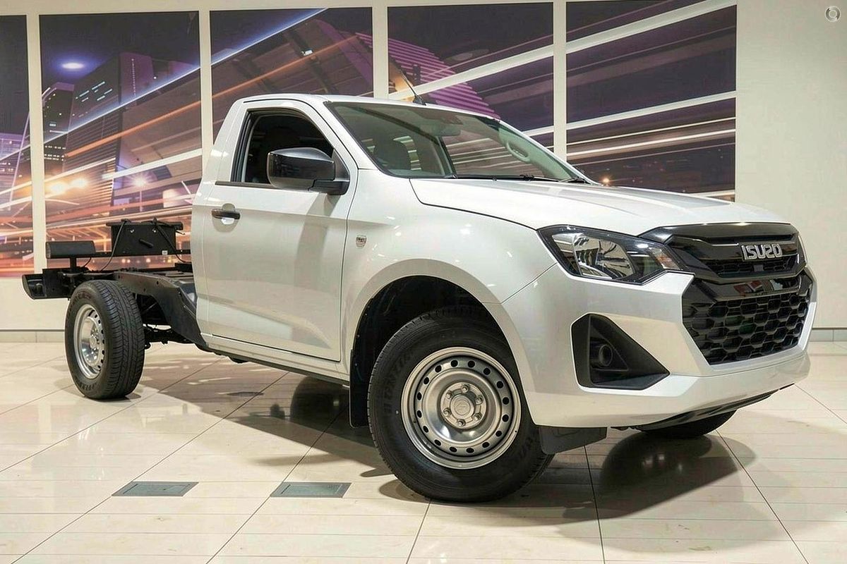2026 Isuzu D-MAX SX High Ride Rear Wheel Drive