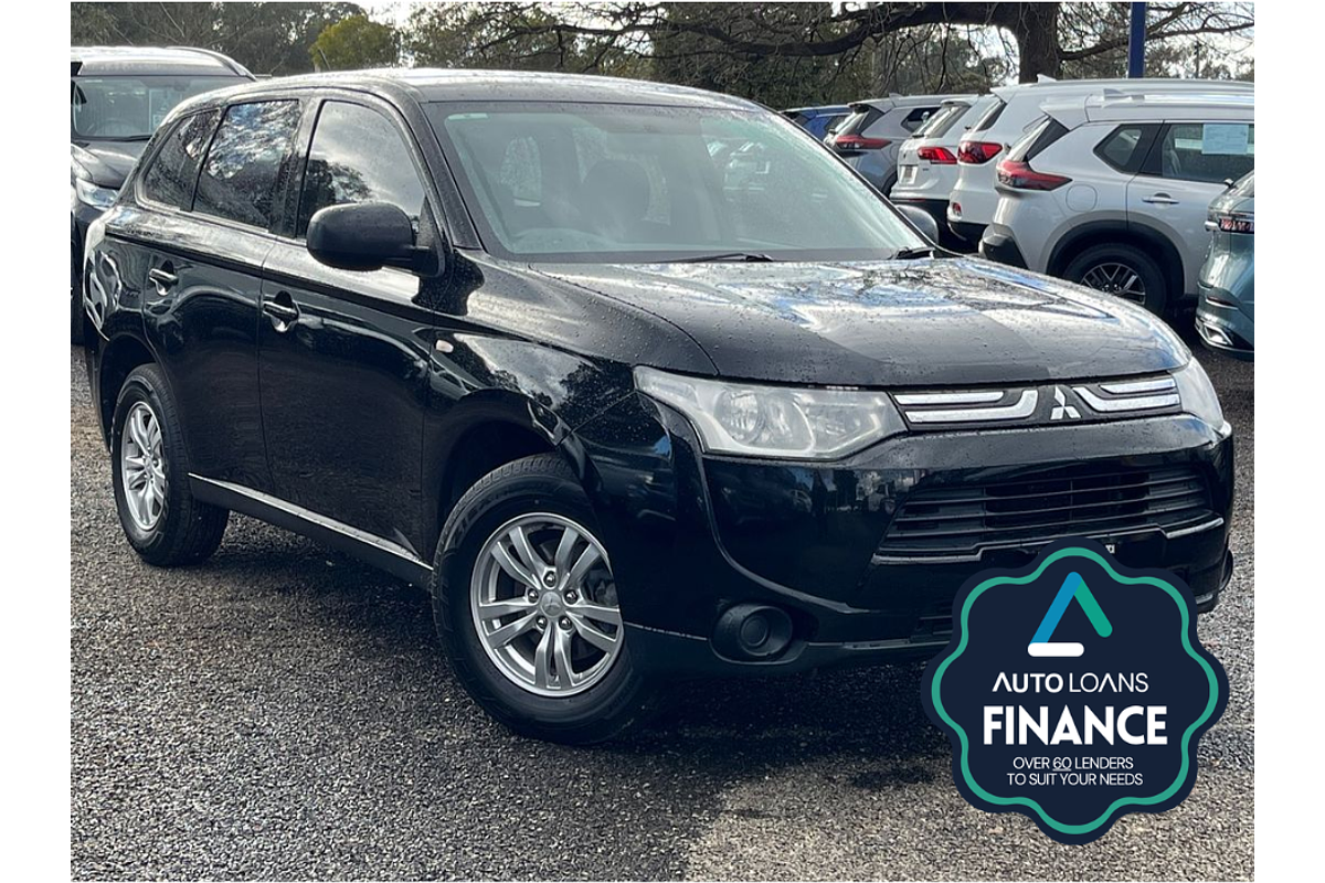 2013 Mitsubishi Outlander ES ZJ