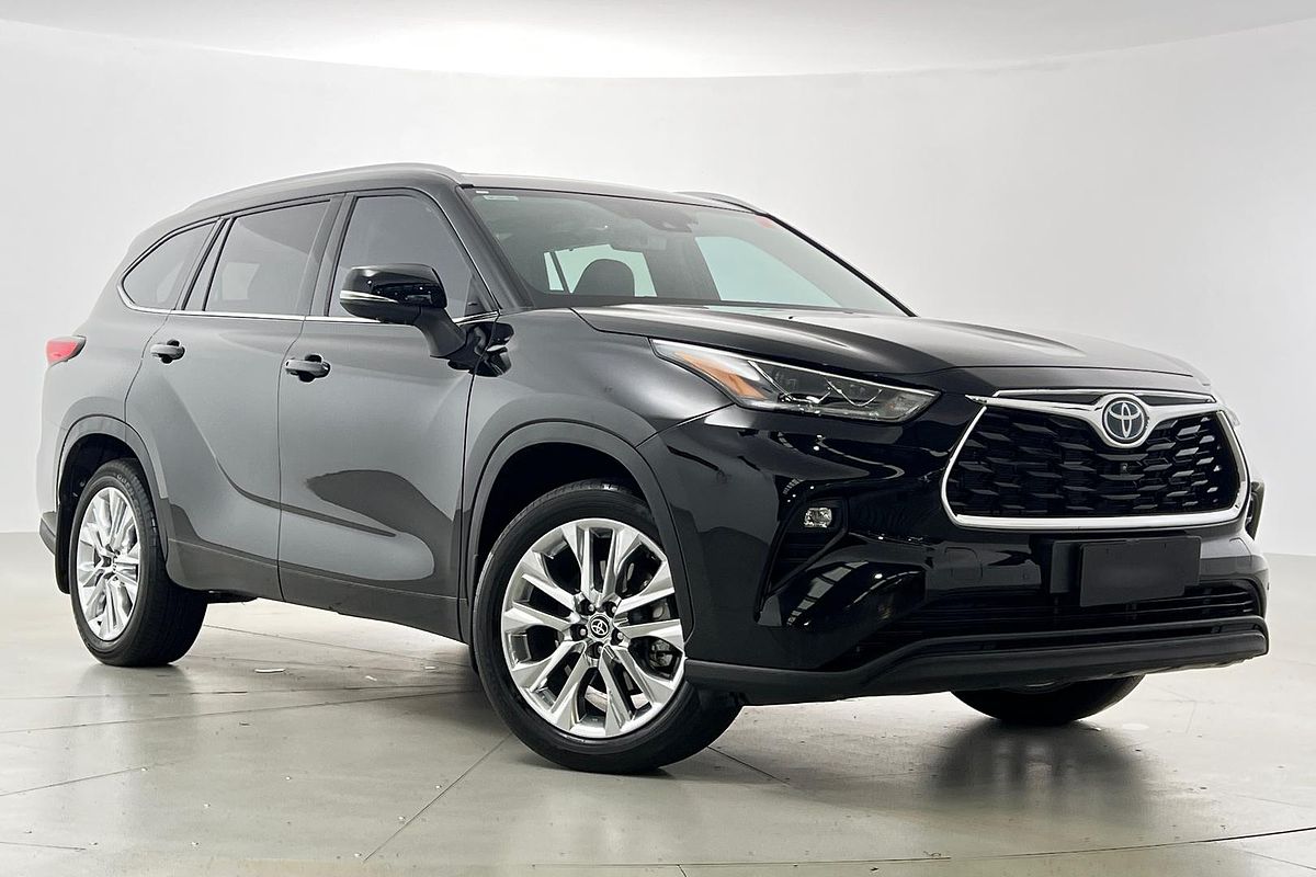 2023 Toyota Kluger Grande AXUH78R