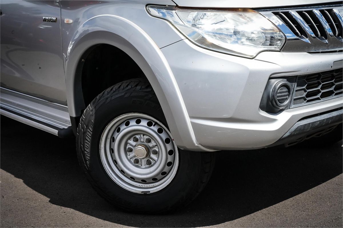 2015 Mitsubishi Triton GLX MQ 4X4