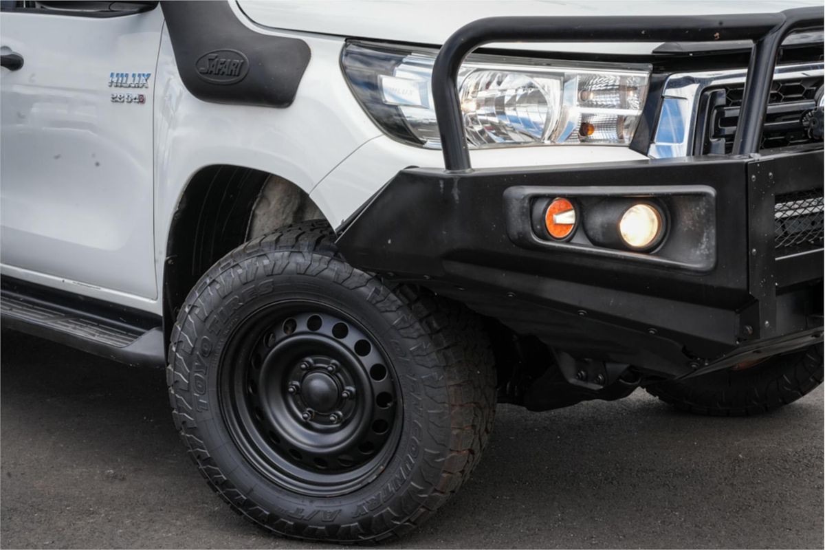 2018 Toyota Hilux SR GUN126R 4X4