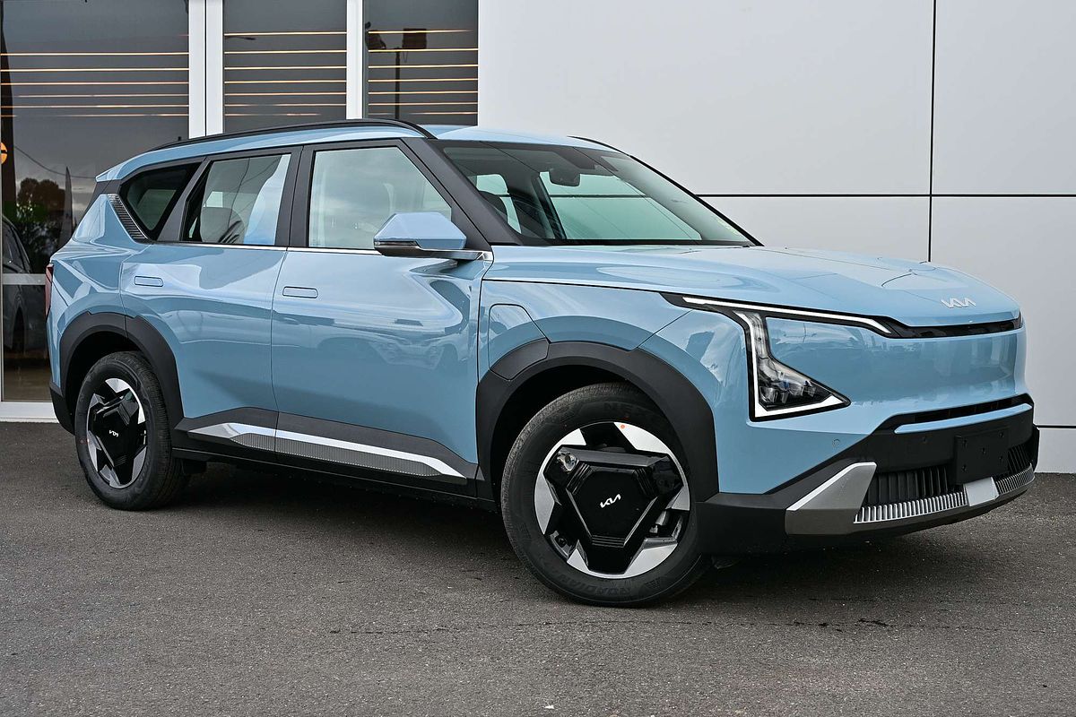2026 Kia EV5 Air Standard Range OVc