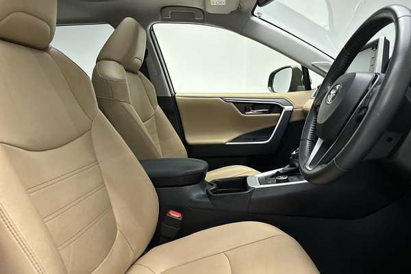2021 Toyota RAV4 Cruiser AXAH54R thumb-12