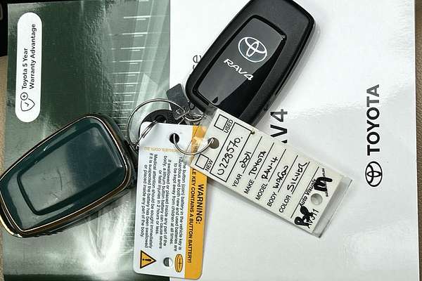 2021 Toyota RAV4 Cruiser AXAH54R thumb-22