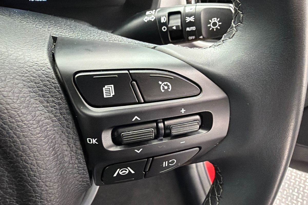 2024 Kia Stonic Sport YB