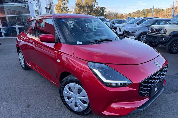 2025 Suzuki Swift Hybrid UZ