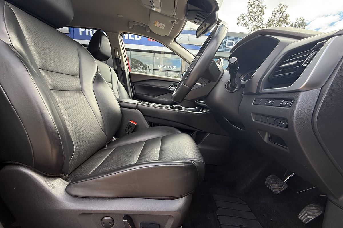2024 Nissan X-TRAIL ST-L e-POWER T33
