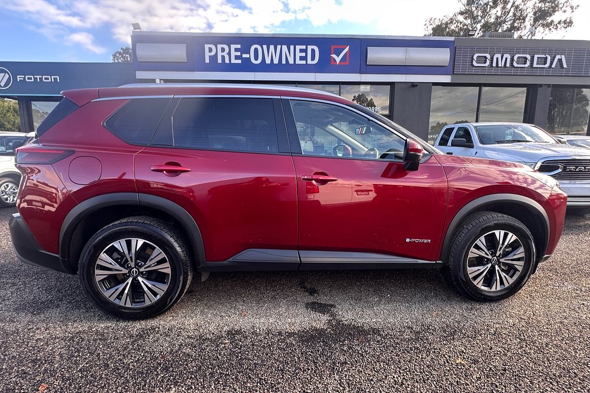 2024 Nissan X-TRAIL ST-L e-POWER T33