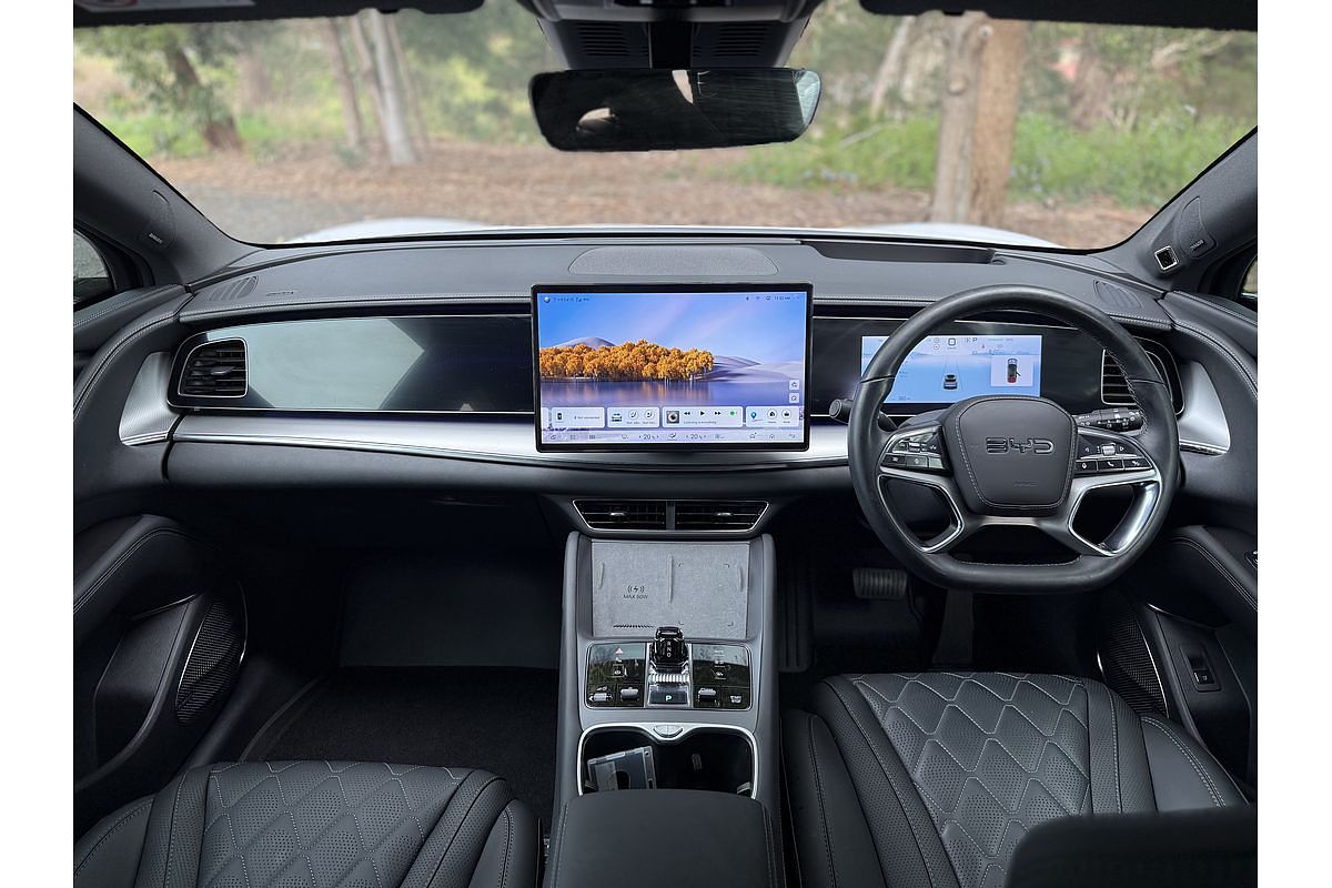 2025 BYD SEALION 7 Premium