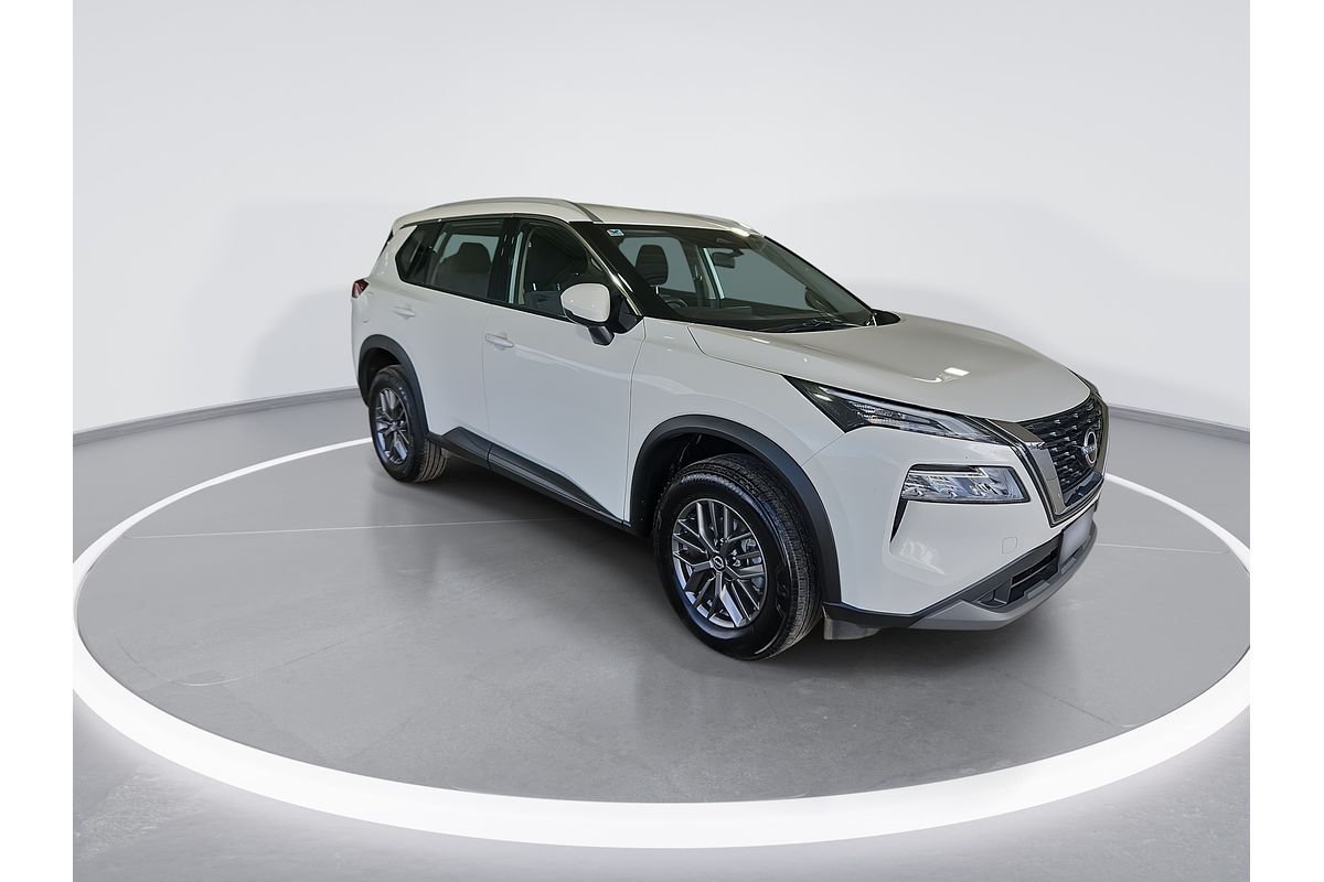 2024 Nissan X-TRAIL ST T33