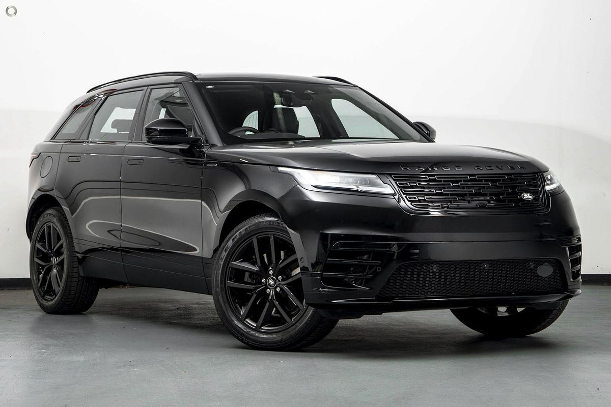 2025 Land Rover Range Rover Velar P250 Dynamic SE L560