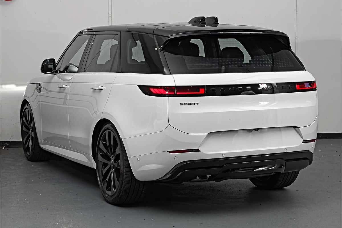 2025 Land Rover Range Rover Sport D350 Dynamic HSE L461