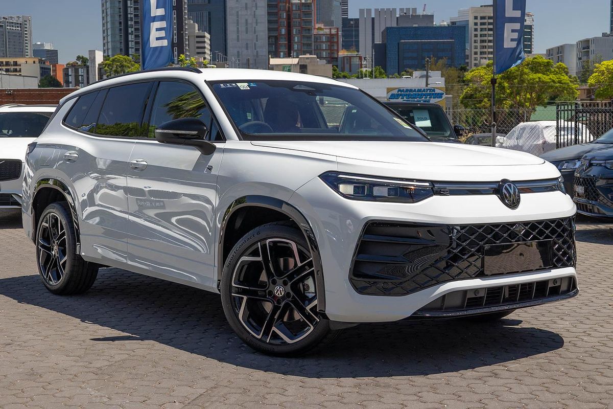 2025 Volkswagen Tayron 195TSI R-Line R4