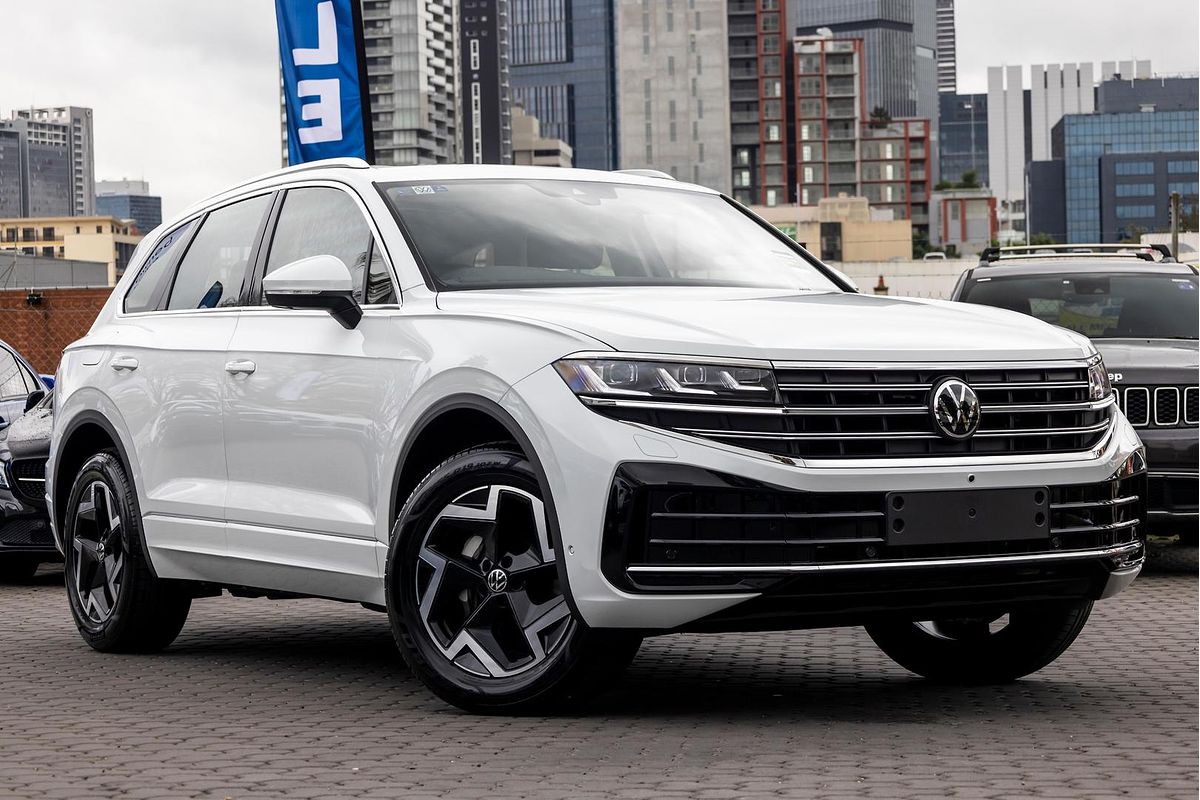 2025 Volkswagen Touareg 170TDI RC