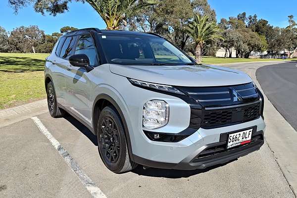 2026 Mitsubishi Outlander LS ZM