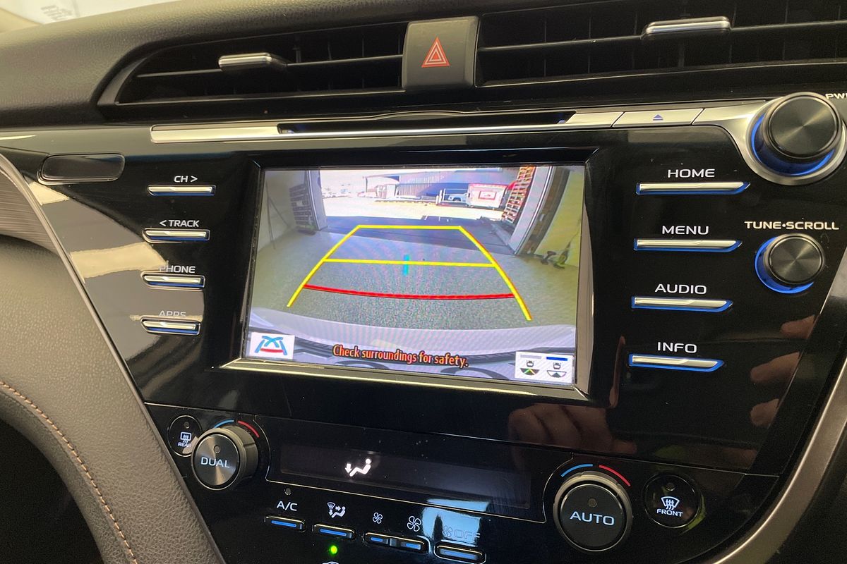 2019 Toyota Camry Ascent AXVH71R