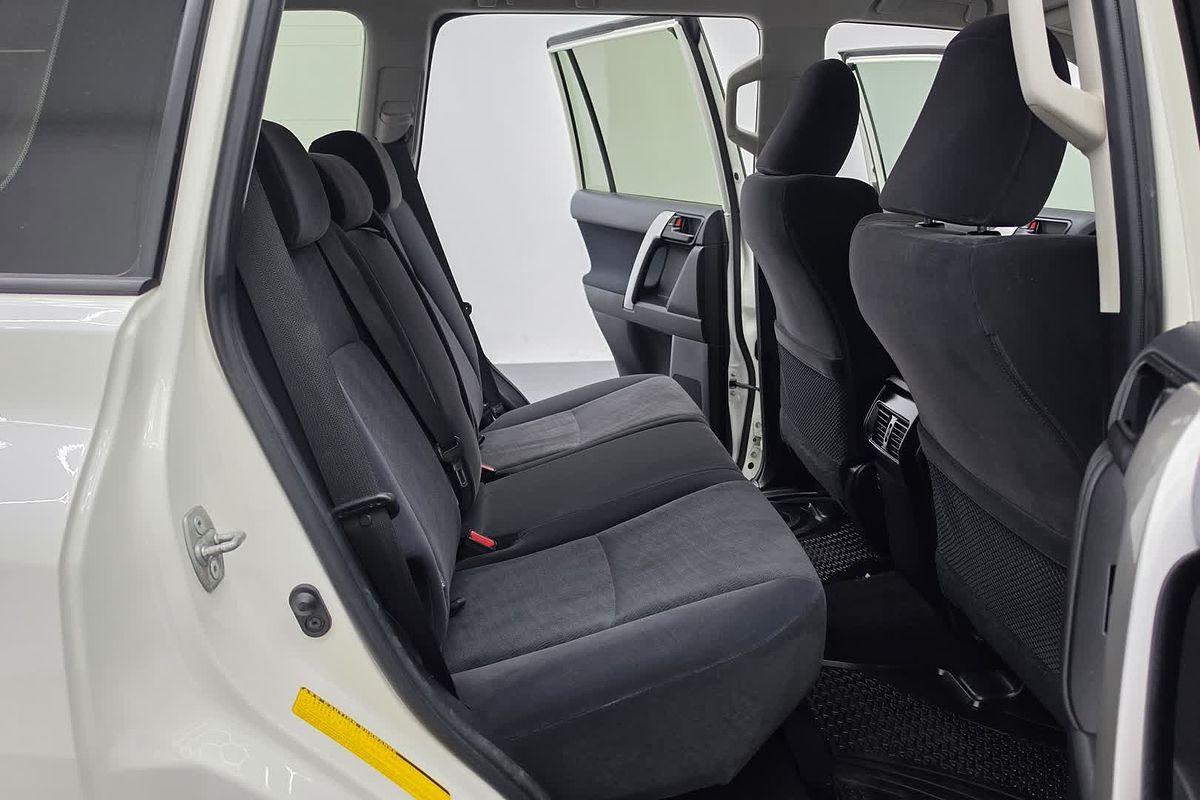 2022 Toyota Landcruiser Prado GX GDJ150R