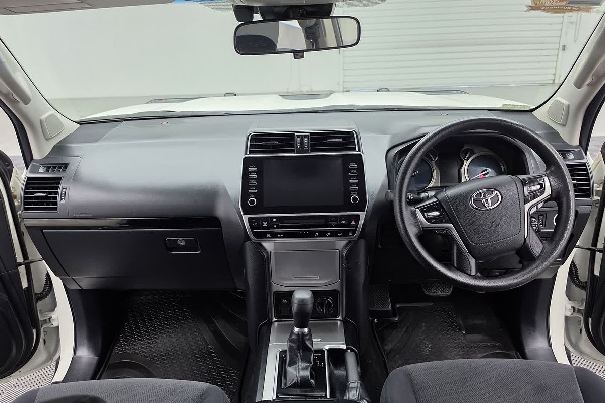 2022 Toyota Landcruiser Prado GX GDJ150R