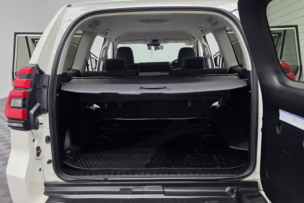 2022 Toyota Landcruiser Prado GX GDJ150R