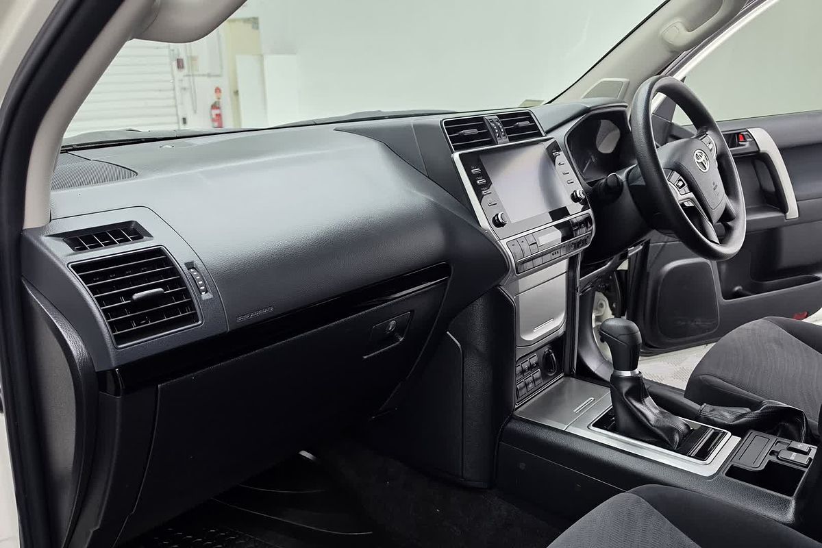 2022 Toyota Landcruiser Prado GX GDJ150R