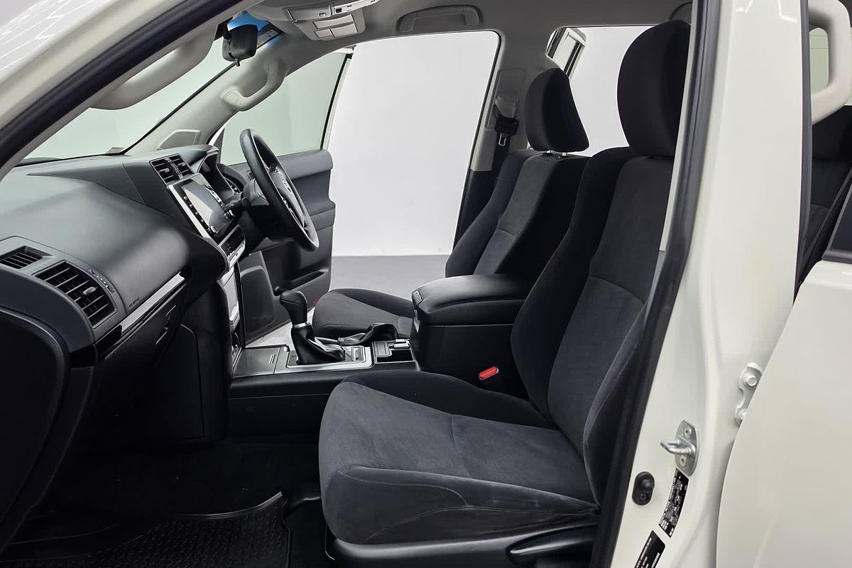 2022 Toyota Landcruiser Prado GX GDJ150R