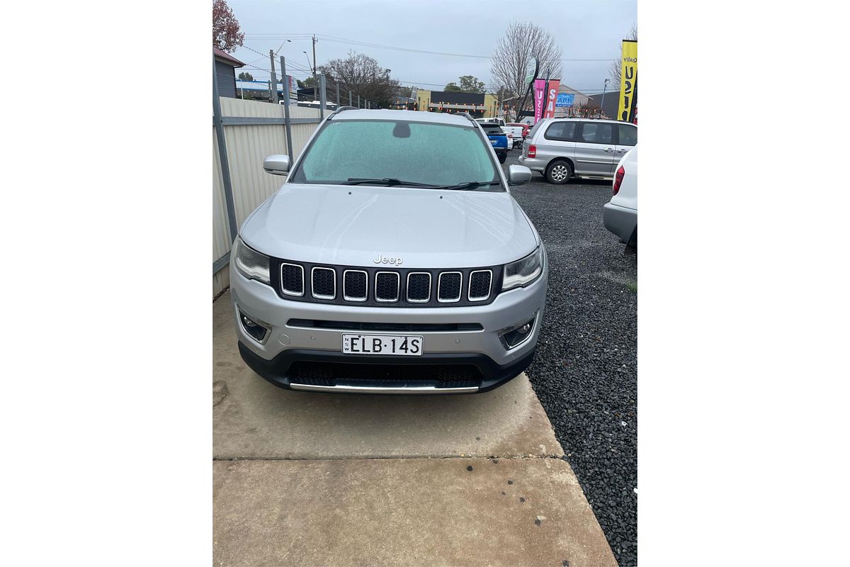 2017 Jeep Compass Limited M6