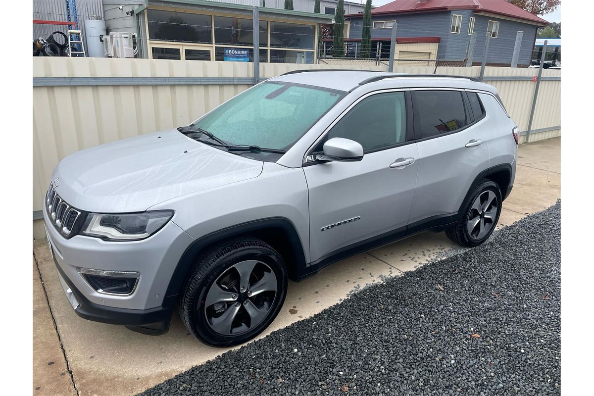 2017 Jeep Compass Limited M6