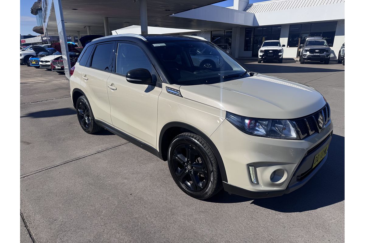 2016 Suzuki Vitara S Turbo LY