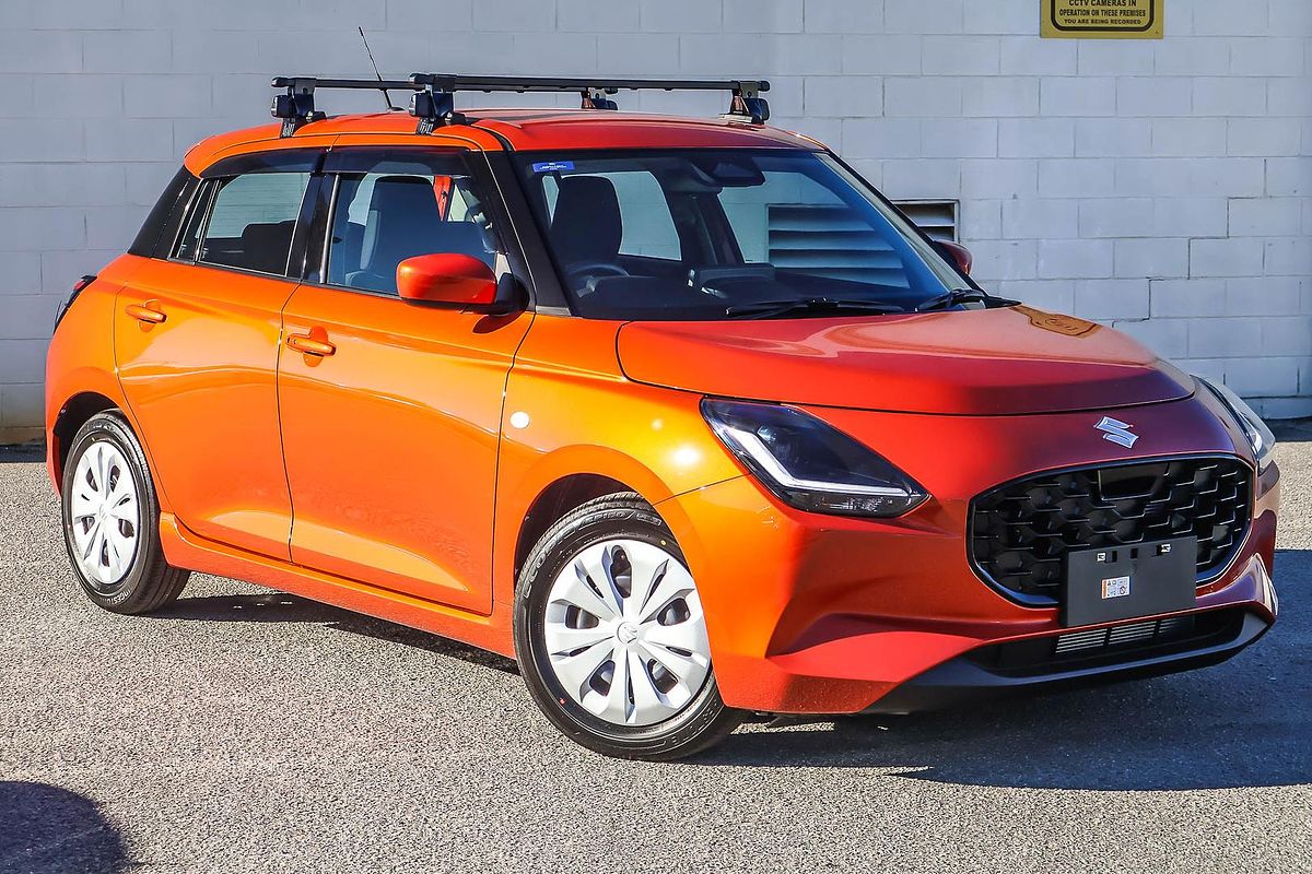2026 Suzuki Swift Hybrid UZ