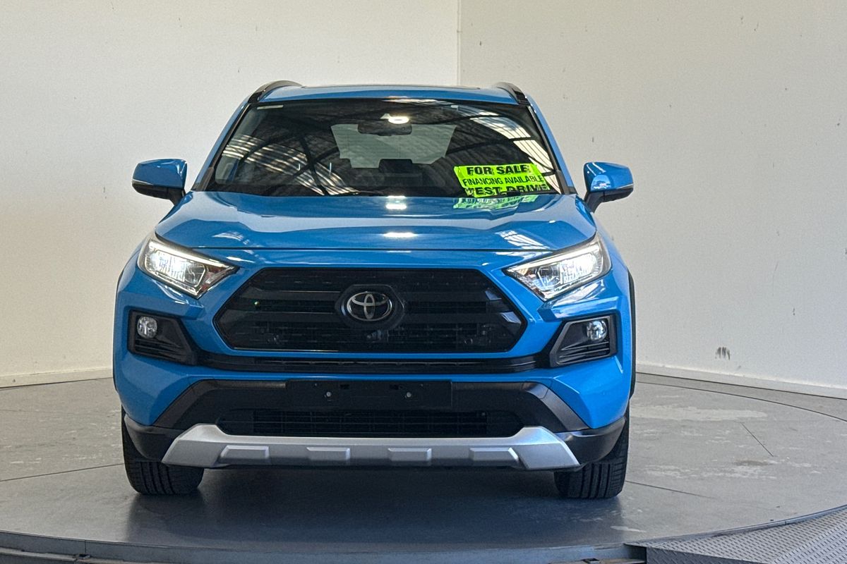 2019 Toyota RAV4 Edge AXAA54R