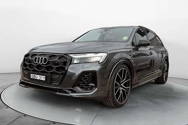 2025 Audi Q7 TFSI 250kW S line 4M