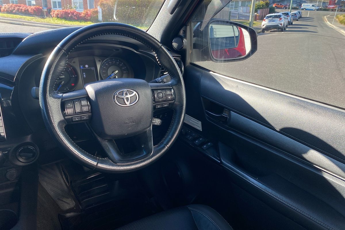 2020 Toyota Hilux Rugged X GUN126R
