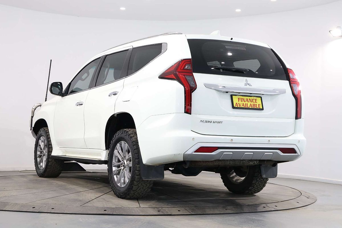 2022 Mitsubishi Pajero Sport GLX QF