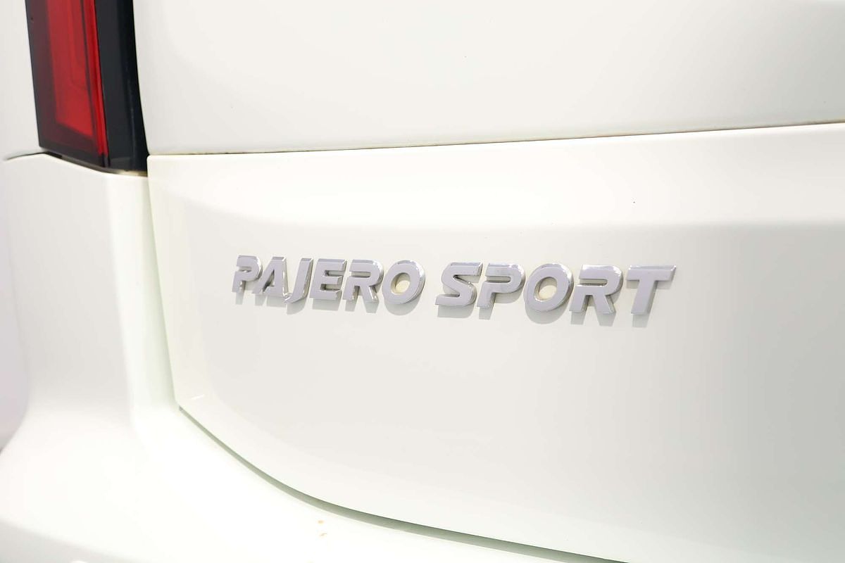 2022 Mitsubishi Pajero Sport GLX QF