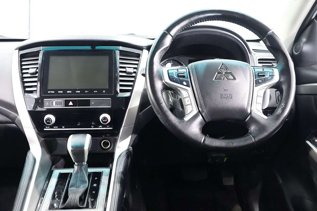 2022 Mitsubishi Pajero Sport GLX QF