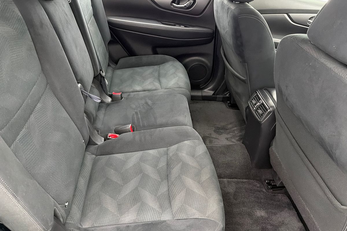 2016 Nissan X-TRAIL ST T32