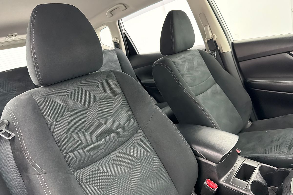 2016 Nissan X-TRAIL ST T32