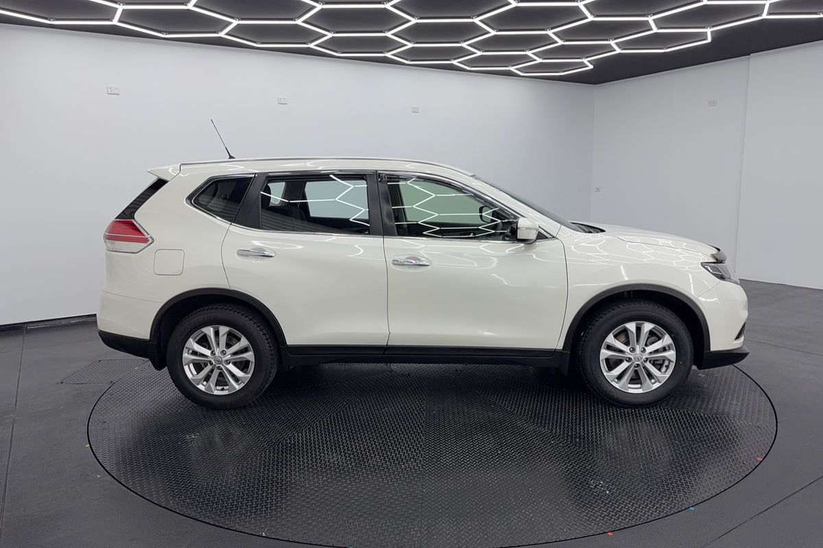 2016 Nissan X-TRAIL ST T32