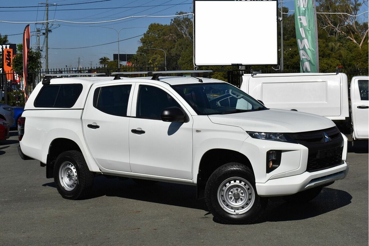 2019 Mitsubishi Triton GLX MR 4X4