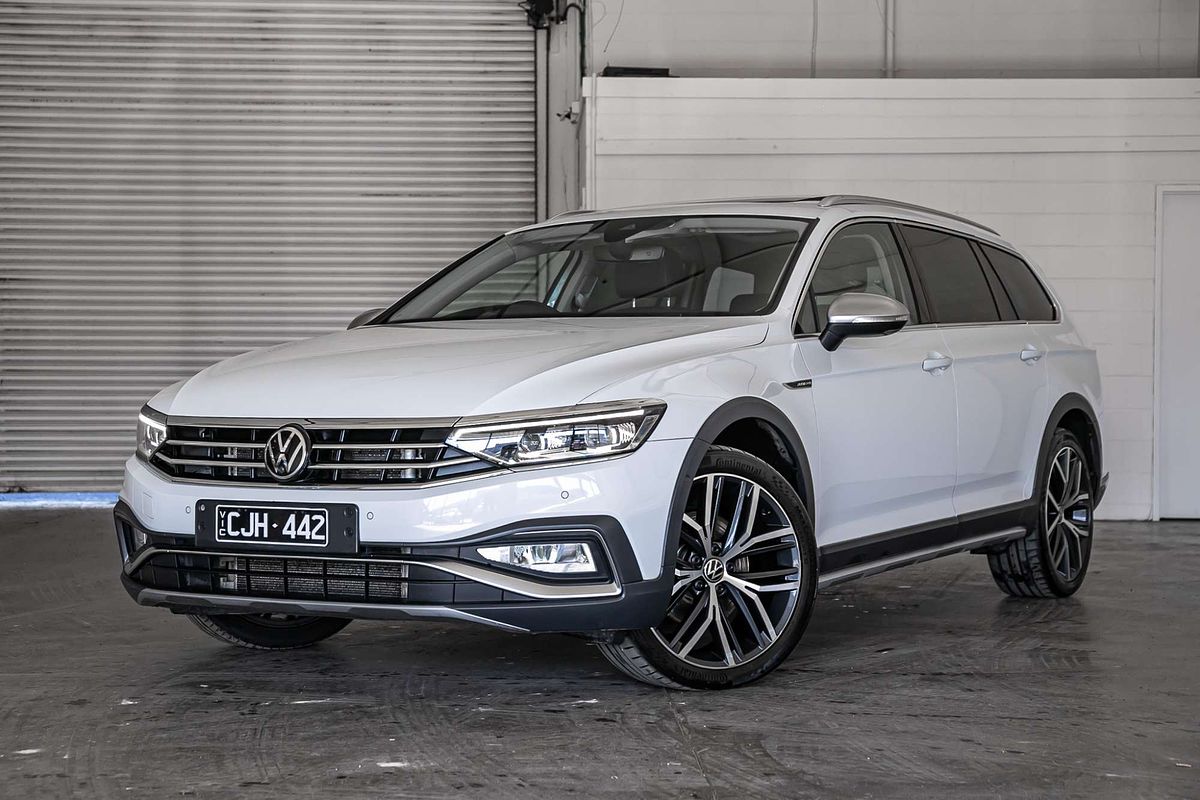 2023 Volkswagen Passat Alltrack 162TSI Premium B8