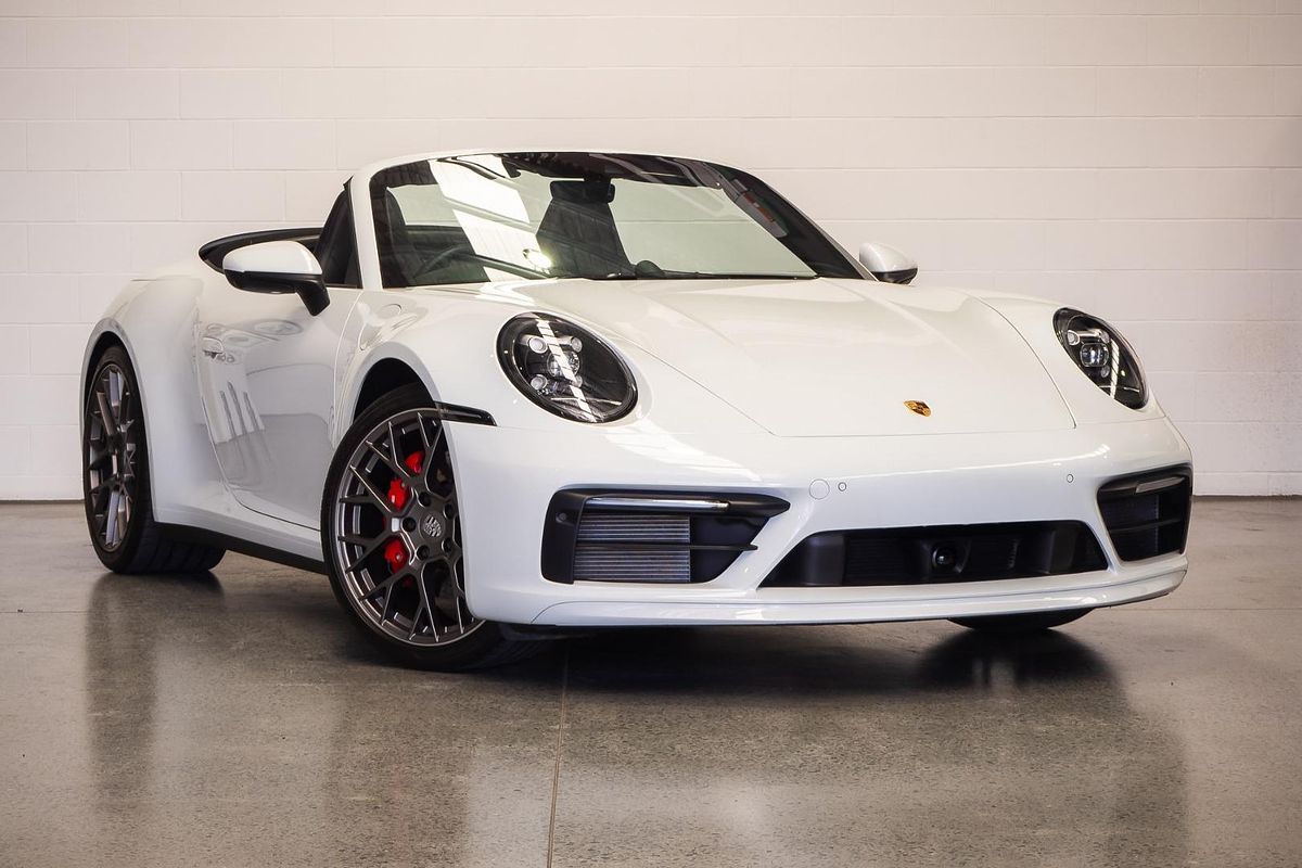 2019 Porsche 911 Carrera S 992