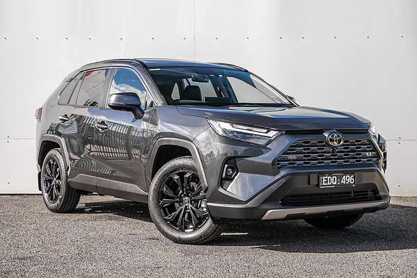 2025 Toyota RAV4 Cruiser AXAH52R