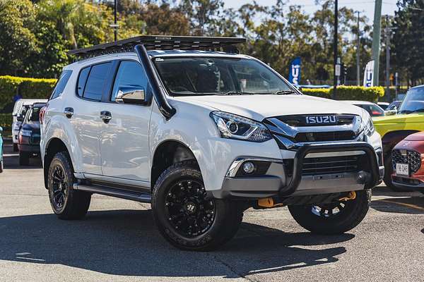 2019 Isuzu MU-X LS-T