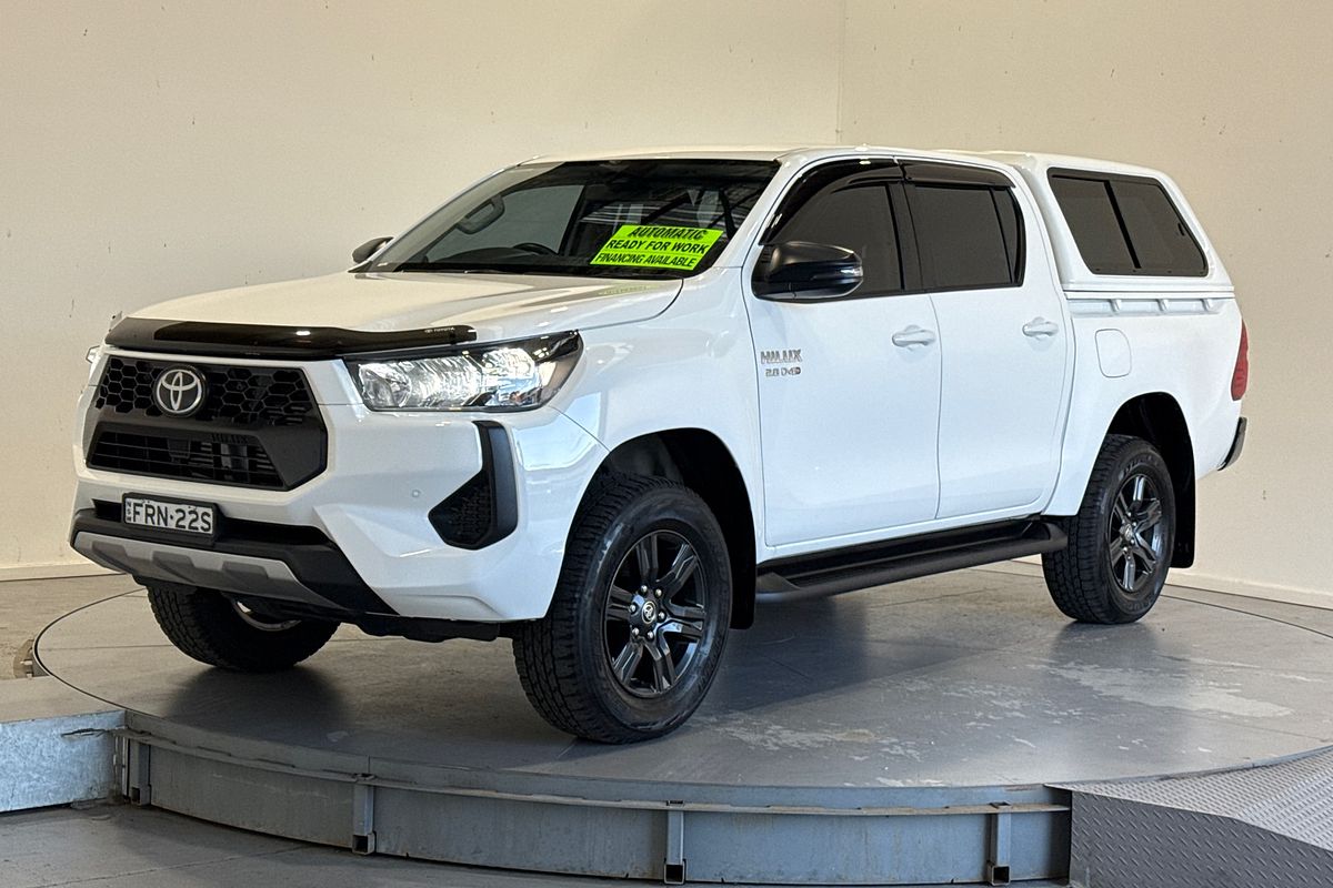2025 Toyota Hilux SR GUN126R 4X4