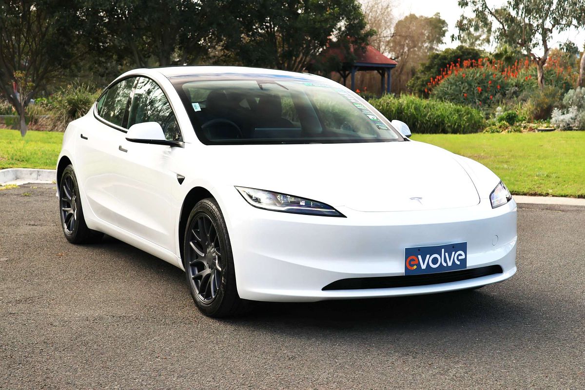 2024 Tesla Model 3 Rear-Wheel Drive