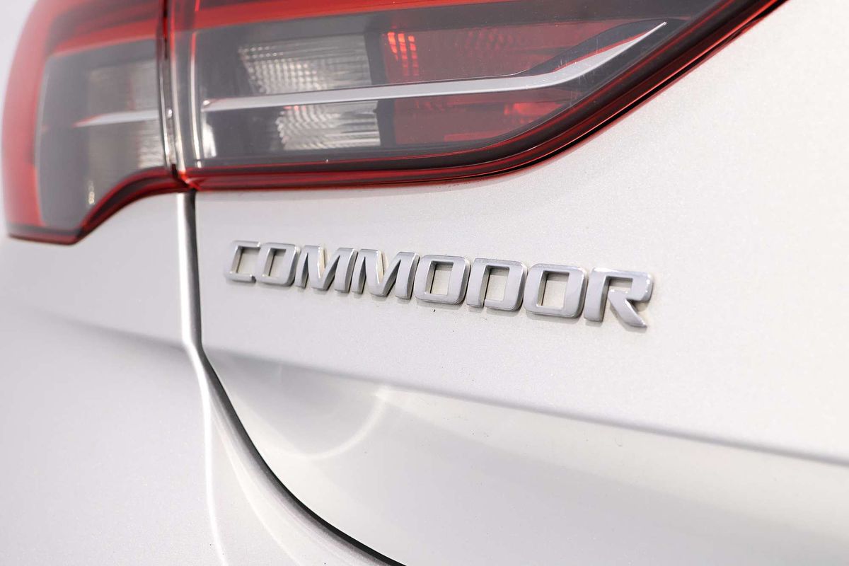 2017 Holden Commodore RS ZB