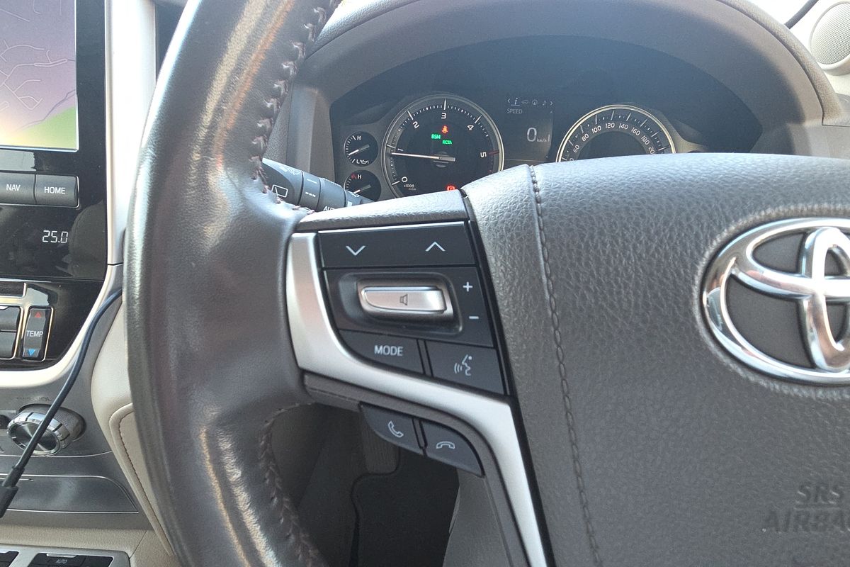 2019 Toyota Landcruiser Sahara VDJ200R