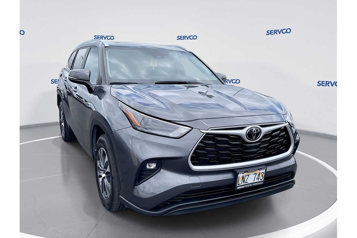 2024 Toyota Highlander XLE