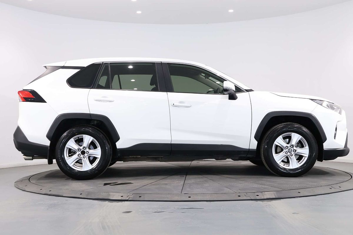 2020 Toyota RAV4 GX AXAH52R