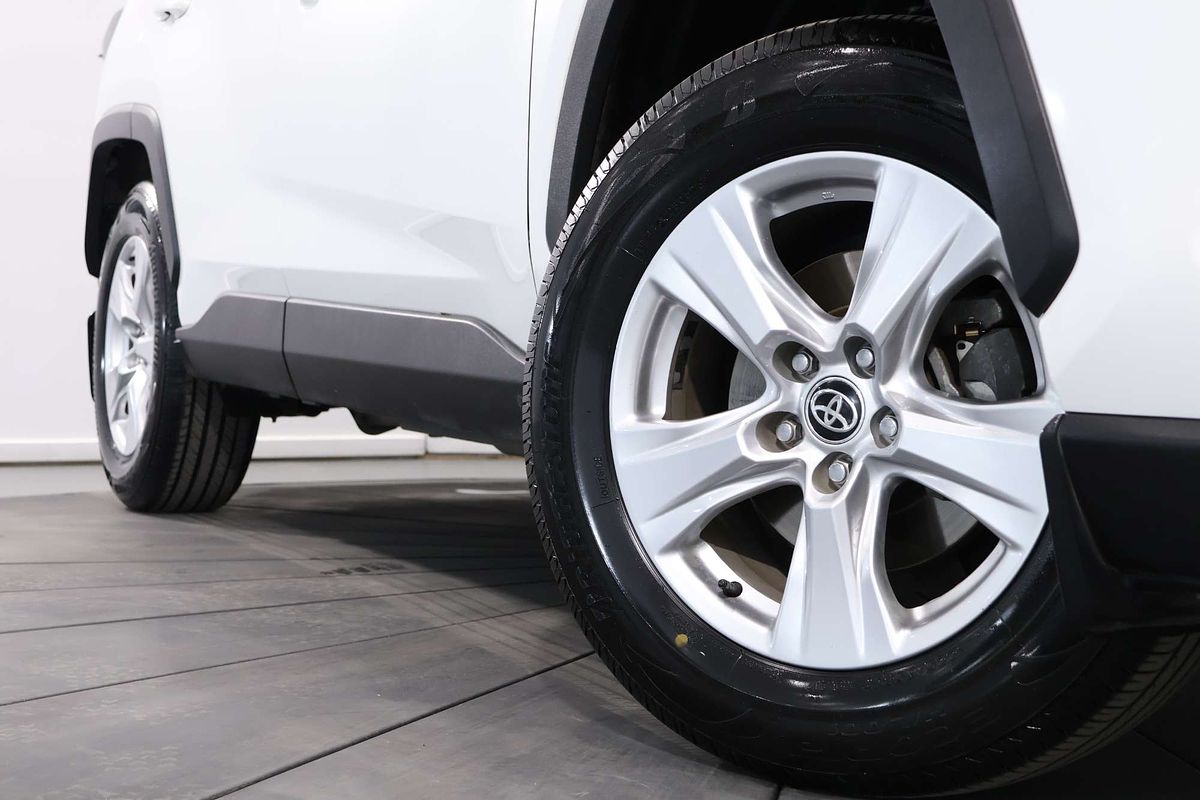2020 Toyota RAV4 GX AXAH52R